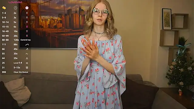 ToyaPletz online show from 4, 3, 2026