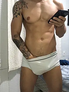 Snapshot of dot_21cm_ chatting on 19, 4, 2026 dot 21cm online show from 19, 4, 2026