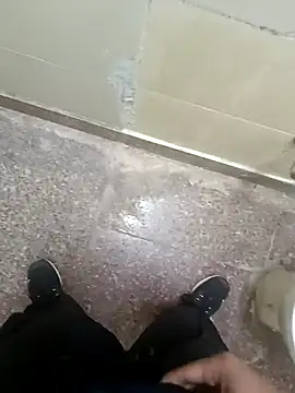 Snapshot of ray_buny chatting on 24, 11, 2025 ray buny online show from 24, 11, 2025