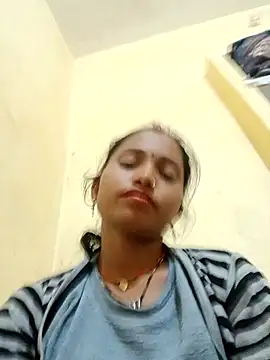 Snapshot of Miss__nishuu001 chatting on 23, 11, 2025 Miss nishuu001 online show from 23, 11, 2025