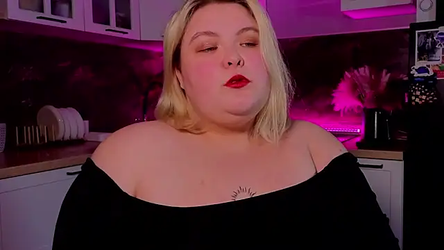 ellagoddes online show from 26, 11, 2025