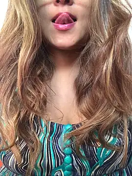 Snapshot of hotladki5 chatting on 8, 2, 2026 hotladki5 online show from 8, 2, 2026