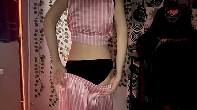 helgicuteness online show from 24, 2, 2026