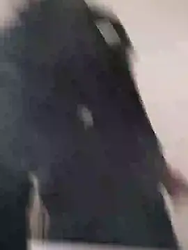 ParejaOcultaXX online show from 19, 12, 2025