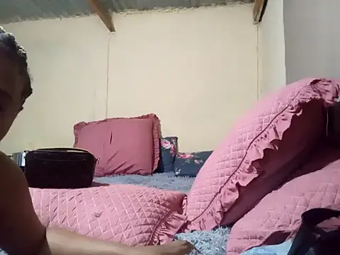 Snapshot of PrettyRose_08 chatting on 2, 12, 2025 PrettyRose 08 online show from 2, 12, 2025