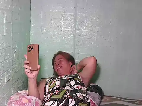 Smilinglovely online show from 18, 5, 2026