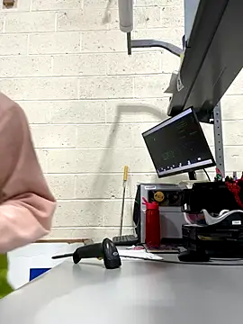 nikkisant online show from 24, 11, 2025