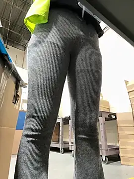 nikkisant online show from 25, 11, 2025