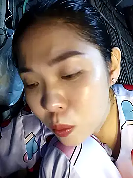 Snapshot of Lin-kute98 chatting on 18, 4, 2026 Lin-kute98 online show from 18, 4, 2026