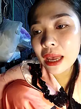 Snapshot of Lin-kute98 chatting on 24, 4, 2026 Lin-kute98 online show from 24, 4, 2026
