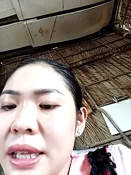 Snapshot of Lin-kute98 chatting on 25, 4, 2026 Lin-kute98 online show from 25, 4, 2026
