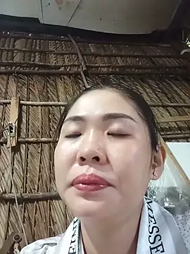 Snapshot of Lin-kute98 chatting on 28, 5, 2026 Lin-kute98 online show from 28, 5, 2026