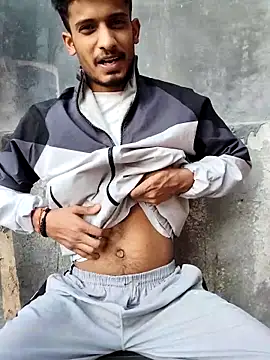 Snapshot of akaashrajput chatting on 25, 11, 2025 akaashrajput online show from 25, 11, 2025