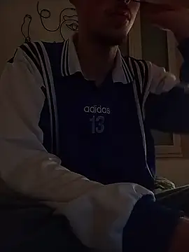 Snapshot of elias_milo chatting on 1, 12, 2025 elias milo online show from 1, 12, 2025