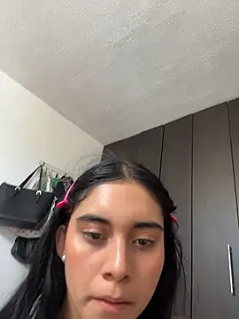 Miia moonn online show from 5, 1, 2026