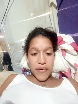 Snapshot of rachelbunny_and_kevin chatting on 2, 12, 2025 rachelbunny and kevin online show from 2, 12, 2025