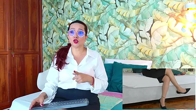 Snapshot of Madame_Angelic_1 chatting on 10, 7, 2026 Madame Angelic 1 online show from 10, 7, 2026