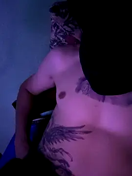 Snapshot of Mascarado01i chatting on 27, 11, 2025 Mascarado01i online show from 27, 11, 2025