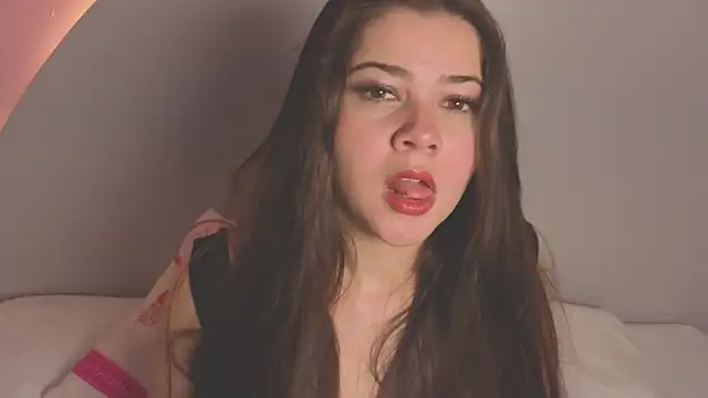 amyvans  online show from 1, 12, 2025