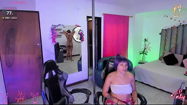 Polett Amaranta online show from 17, 4, 2026