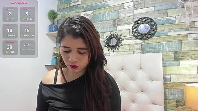 EmilyCambell online show from 28, 11, 2025