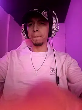 Aron Shelby online show from 1, 12, 2025