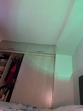 Samantafoxx  online show from 9, 4, 2026