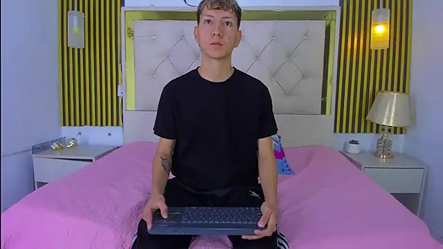 sammysex- online show from 25, 11, 2025