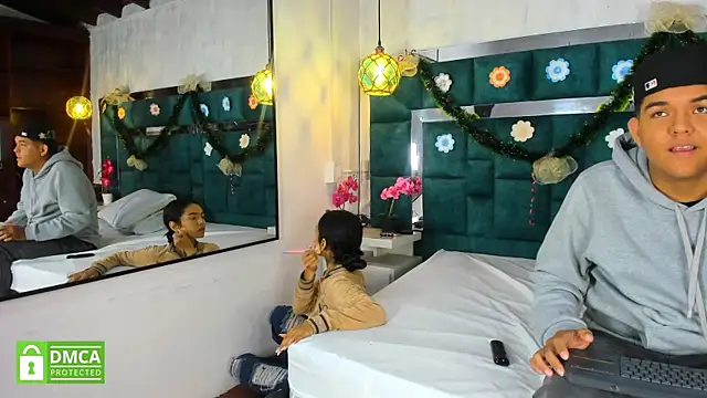  bonnyandclyde online show from 7, 1, 2026