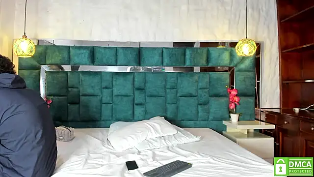  bonnyandclyde online show from 11, 3, 2026