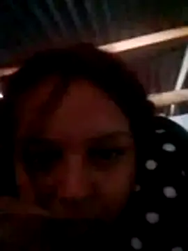 Snapshot of Beckyz25 chatting on 29, 11, 2025 Beckyz25 online show from 29, 11, 2025