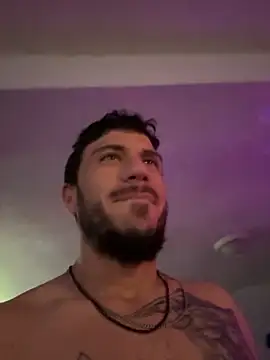 DaddysBoyToy423 online show from 25, 11, 2025