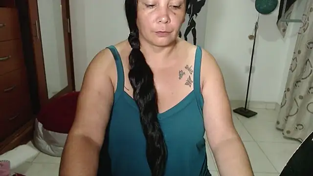 vivian-milf online show from 8, 4, 2026