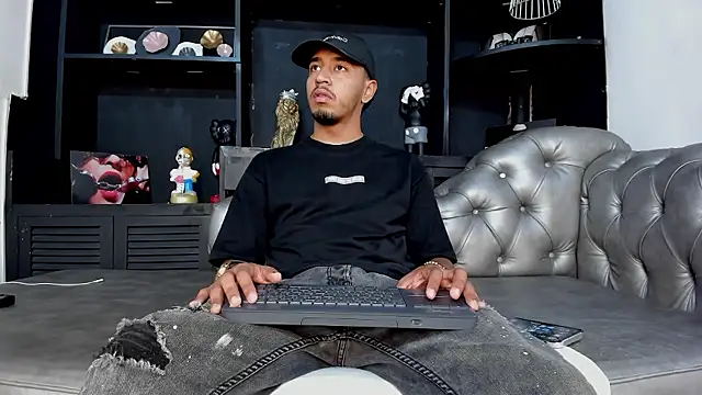 Brand Collins online show from 7, 1, 2026