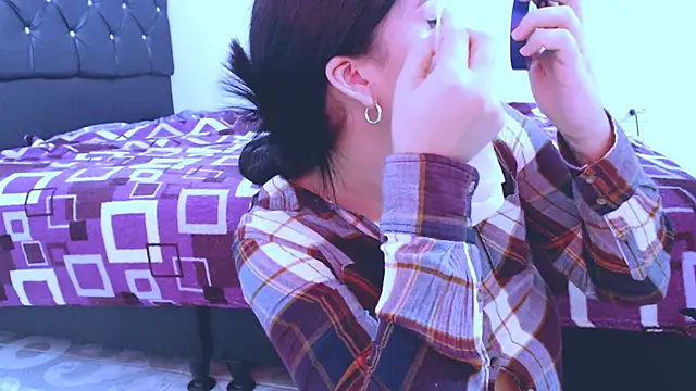 NoaLeon21 online show from 1, 2, 2026