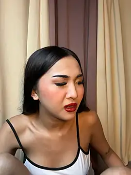 Snapshot of Diannellove chatting on 24, 6, 2026 Diannellove online show from 24, 6, 2026