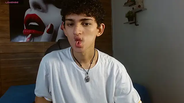 Michaelkoiv online show from 16, 12, 2025