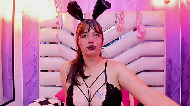 Snapshot of Alien_High420 chatting on 2, 12, 2025 Alien High420 online show from 2, 12, 2025