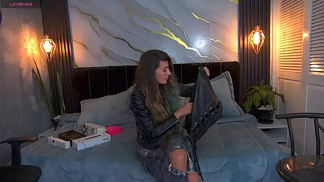 Snapshot of Dark_Dominika chatting on 10, 6, 2026 Dark Dominika online show from 10, 6, 2026