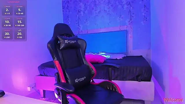 Anthonela art online show from 15, 12, 2025