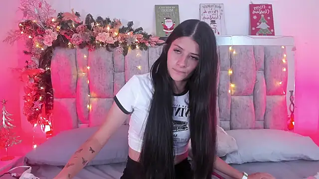 ZafiraNavarro online show from 18, 12, 2025