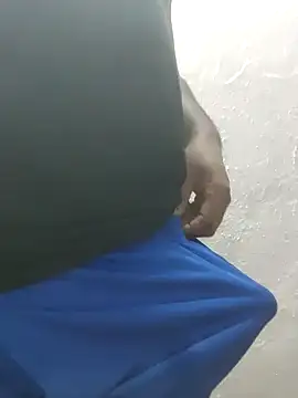 Snapshot of hunter379 chatting on 26, 11, 2025 hunter379 online show from 26, 11, 2025