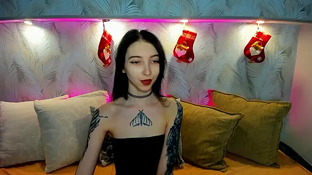 Snapshot of Ellen_Hops chatting on 19, 1, 2026 Ellen Hops online show from 19, 1, 2026