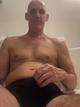 Snapshot of Elosoo chatting on 24, 4, 2026 Elosoo online show from 24, 4, 2026