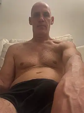 Snapshot of Elosoo chatting on 25, 4, 2026 Elosoo online show from 25, 4, 2026