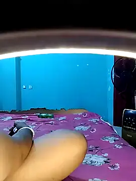 priya2098 online show from 17, 4, 2026