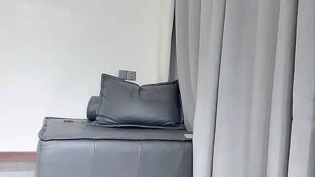 wanou33669 online show from 5, 12, 2025