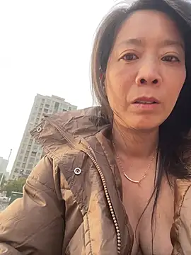 xiangxiang-love online show from 4, 2, 2026