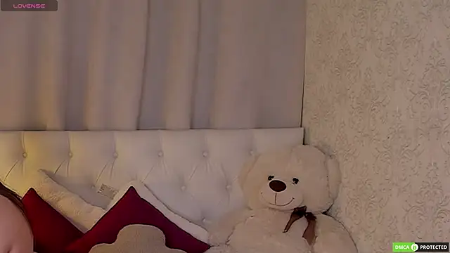 Snapshot of StellaGregory chatting on 28, 4, 2026 StellaGregory online show from 28, 4, 2026