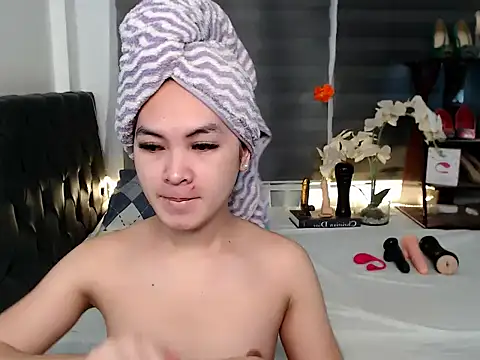 Snapshot of sylvannia_cumslut chatting on 17, 1, 2026 sylvannia cumslut online show from 17, 1, 2026